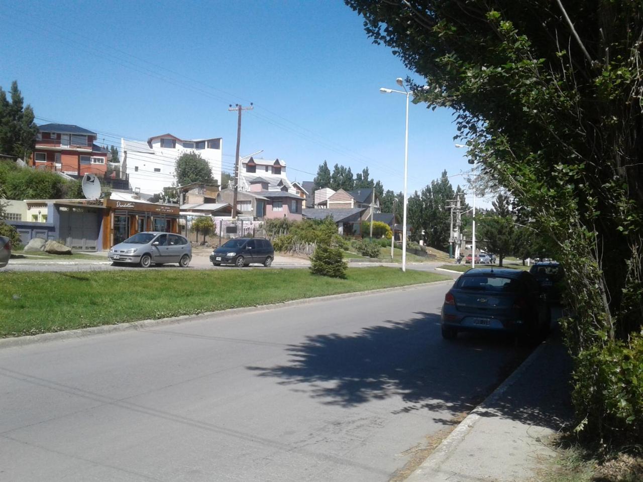 Salamandra Apartamentos El Calafate Exterior foto